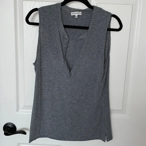 Community Tank - Picture 1 of 3